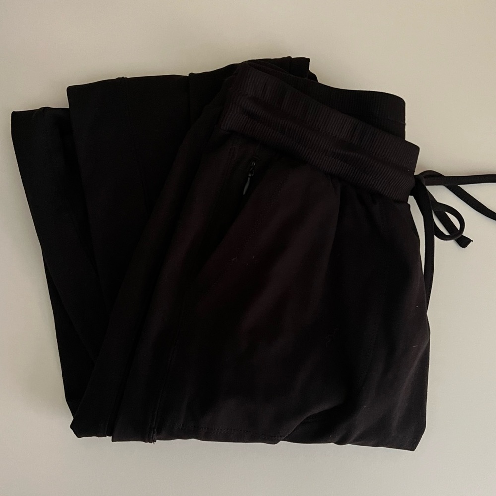 Zac & Rachel Joggers Black